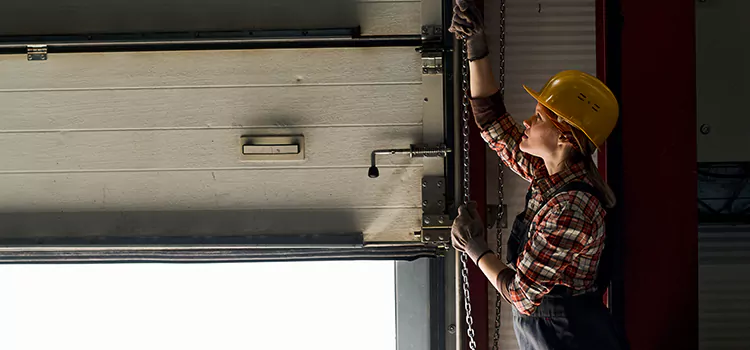 Addressing Common Garage Door Stoppage Issues in Tyler, TX
